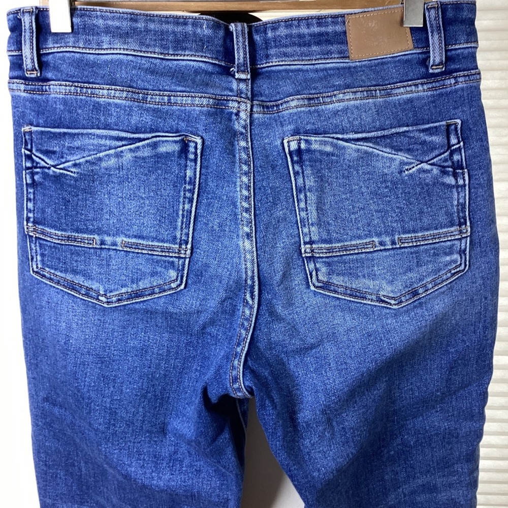 BKE Gabby Curvy Fit High Rise Ankle Skinny Jeans, Medium Wash, 29x27, Fray Hem - Picture 4 of 7